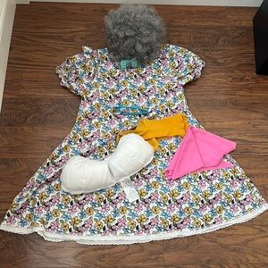 Kids Grandma Costume, size LG/XL